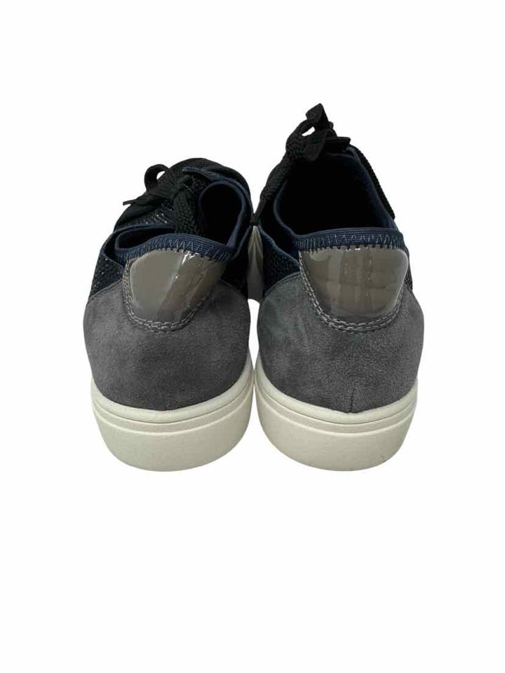 Shoe Size 9 VAN ELI Black Sneakers