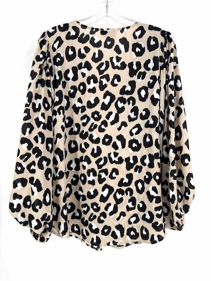 Size L AURA Tan Shirt