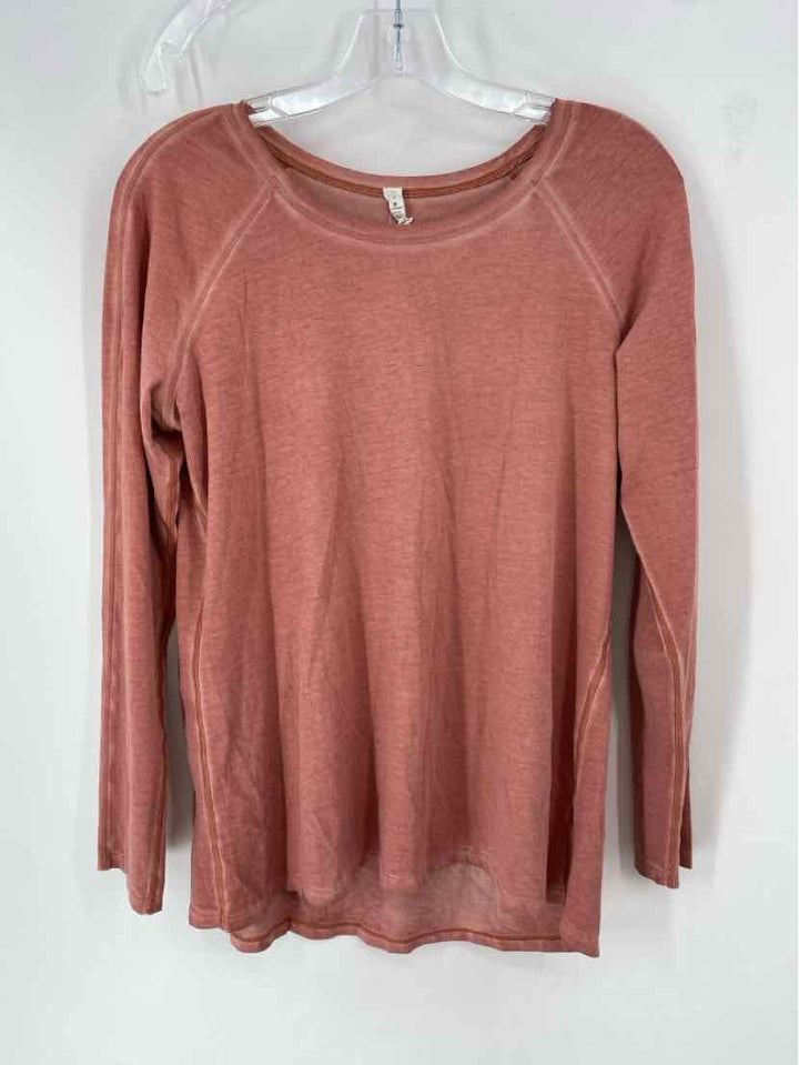 Size 8 Lululemon Mauve Shirt