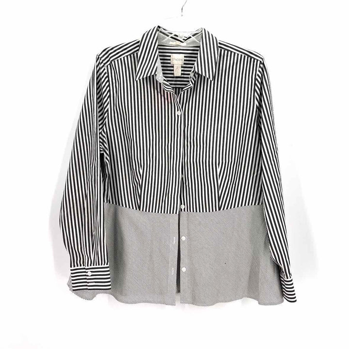 Size L Chico's Gray Shirt