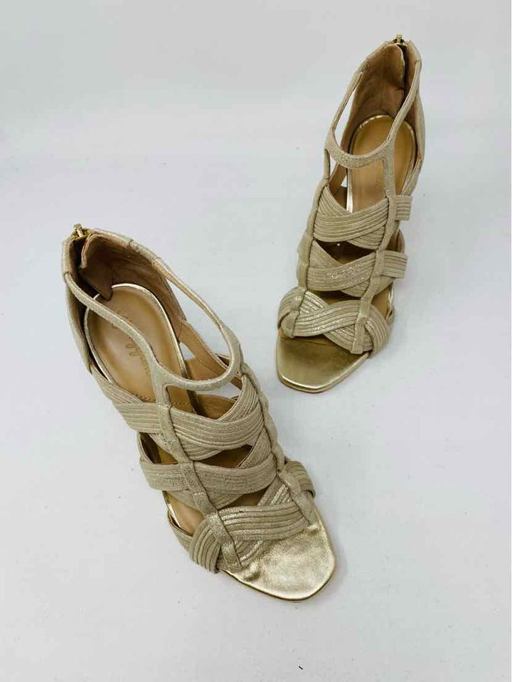 Shoe Size 6 Gold Leather Sandals