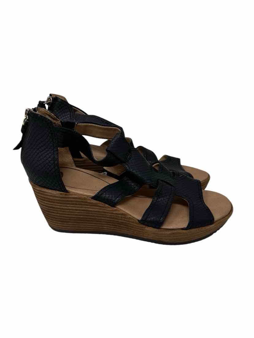 Shoe Size 9.5 dr scholls Black Sandals