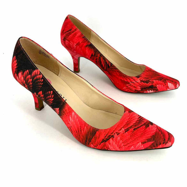 Shoe Size 9 Karen Scott Red Pumps