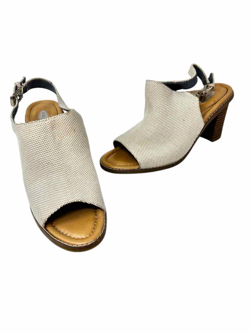 Shoe Size 9.5 dr scholls Tan Sandals