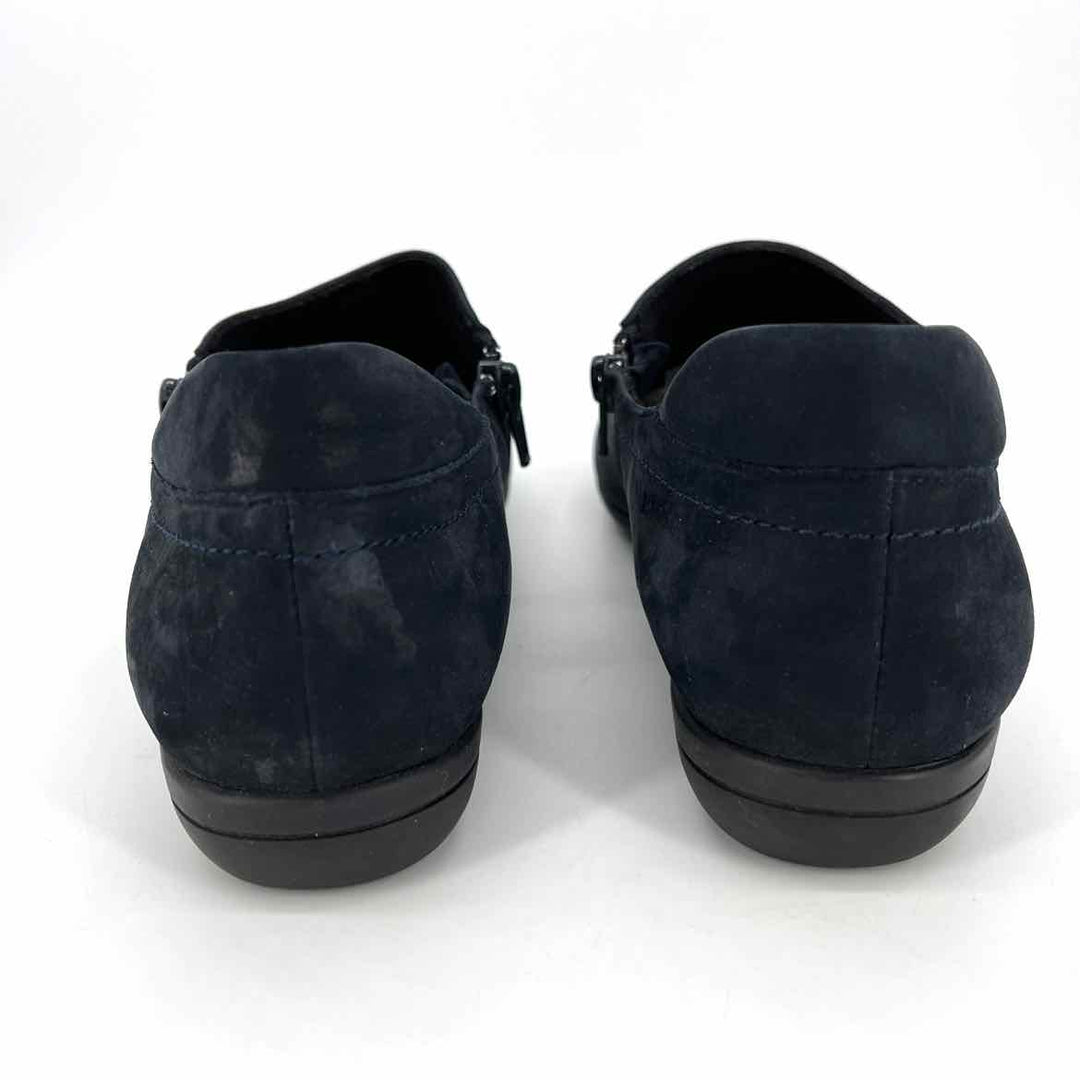 Shoe Size 8 VAN ELI Navy Suede Flats