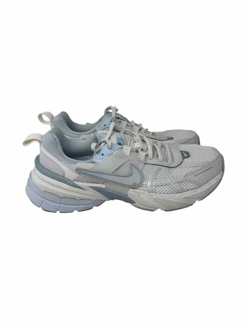Shoe Size 10 Nike White Sneakers