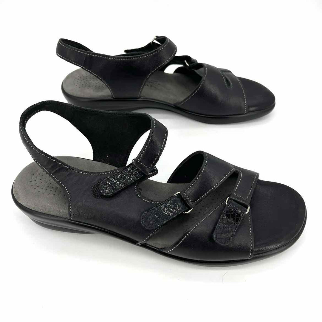 Shoe Size 9 SAS Black Leather Wedge
