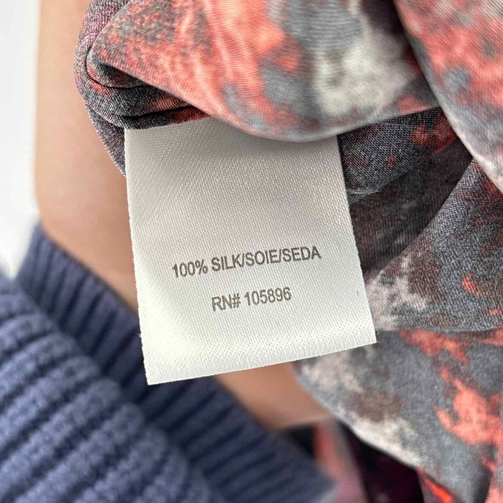 Size 10 WORTH Multi-Color Shirt