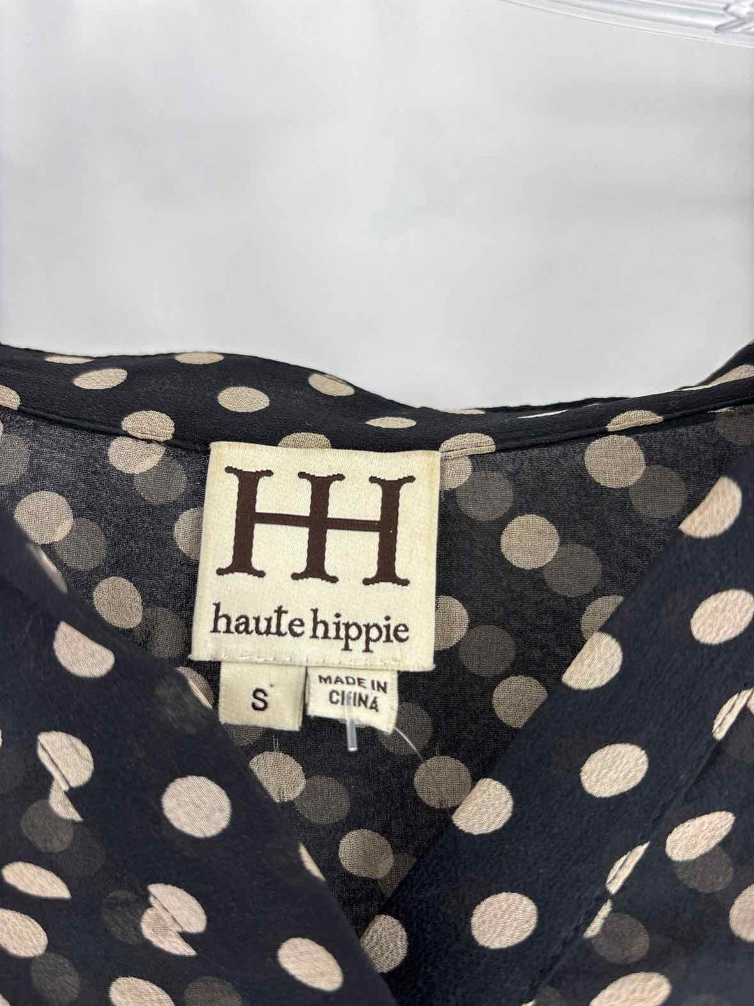 Size S HAUTE HIPPE Black Print Shirt