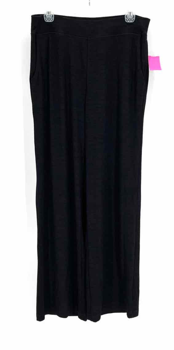 Size 1 Chico's Black Knit Pants