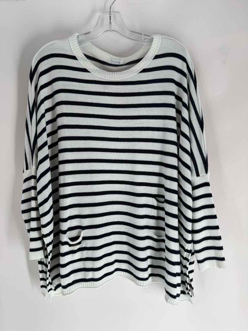 Size One Size MERSEA Navy Sweater