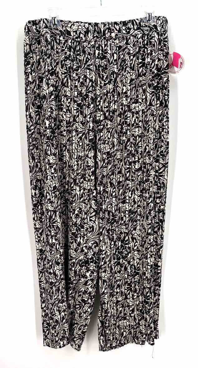 Size 1X SUNNY LEIGH Black Pants