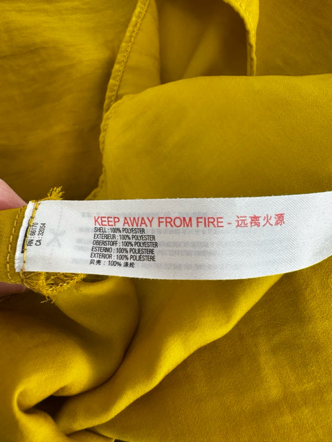 Size XL SATURDAY SUNDAY Mustard Sateen Shirt