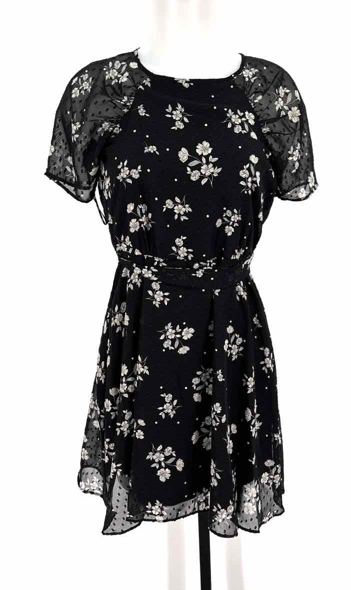 Size 4P DKNY Black Dress