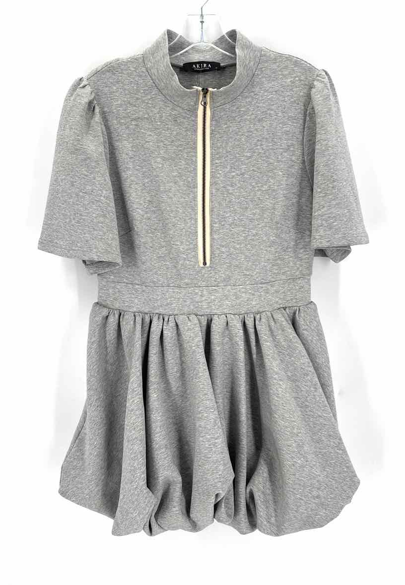 Size XL AKIRA Gray Knit Dress