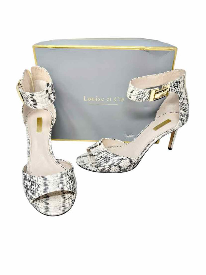 Shoe Size 10 Silver Leather Sandals