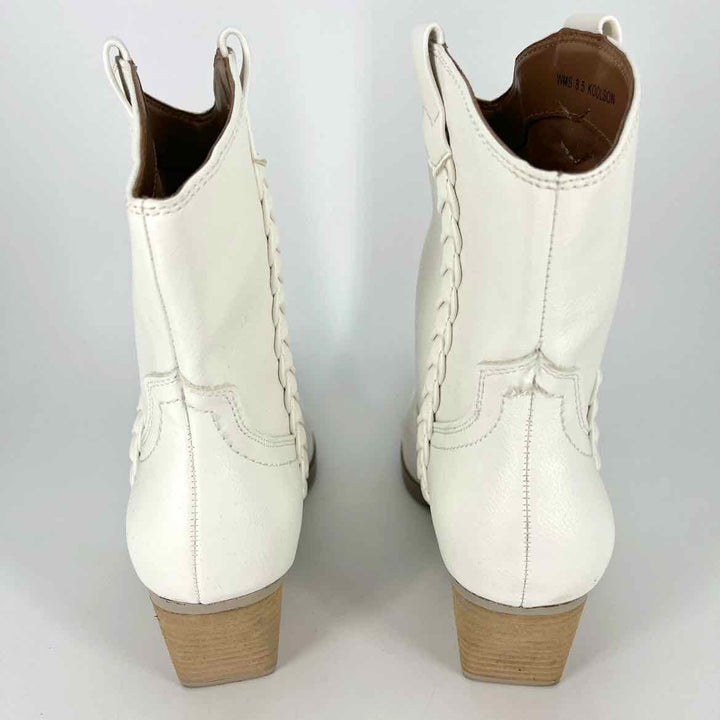 Shoe Size 8.5 Dolce Vita Ivory Faux Leather Boots