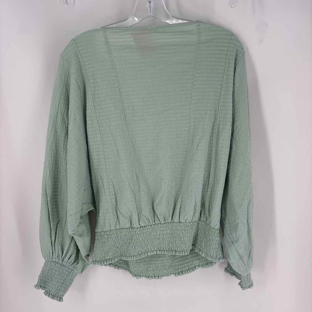 Size M Anthropologie Green Shirt