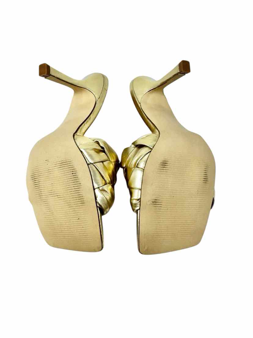 Shoe Size 7.5 MARC FISHER Gold Leather Sandals