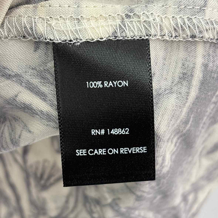 Size 14/16 Torrid Blue Print Shirt