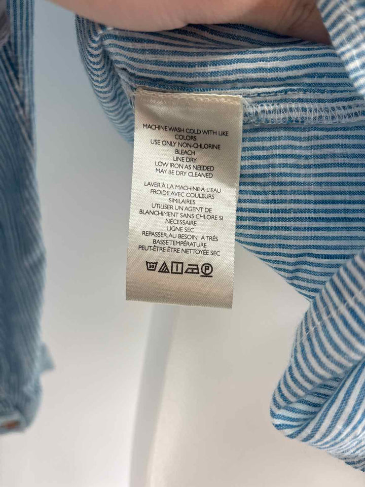 Size M Blue Print Shirt
