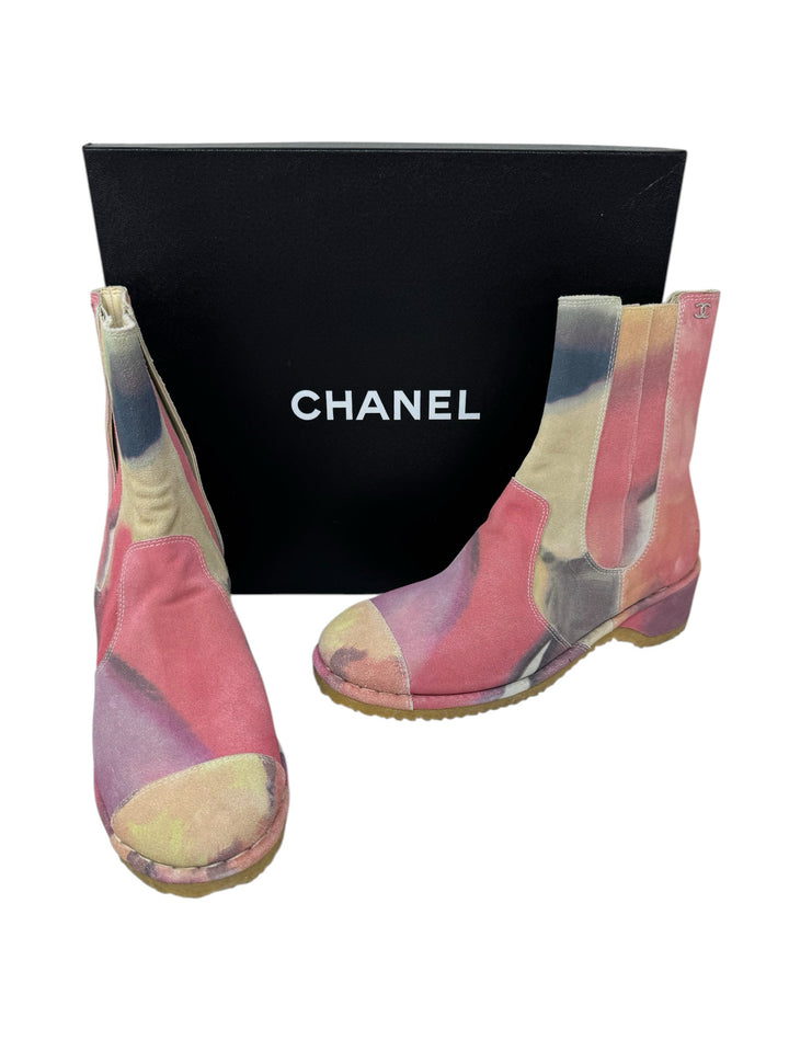 Shoe Size 38.5 Chanel Multi-Color Suede Luxury - Boots