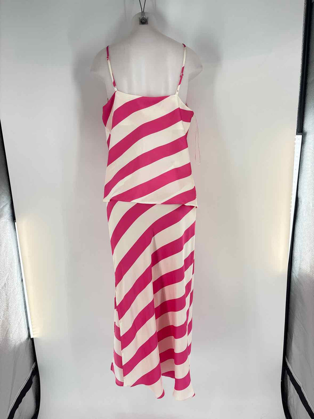 Size M/L SKIES ARE BLUE Pink 2 PC Dress