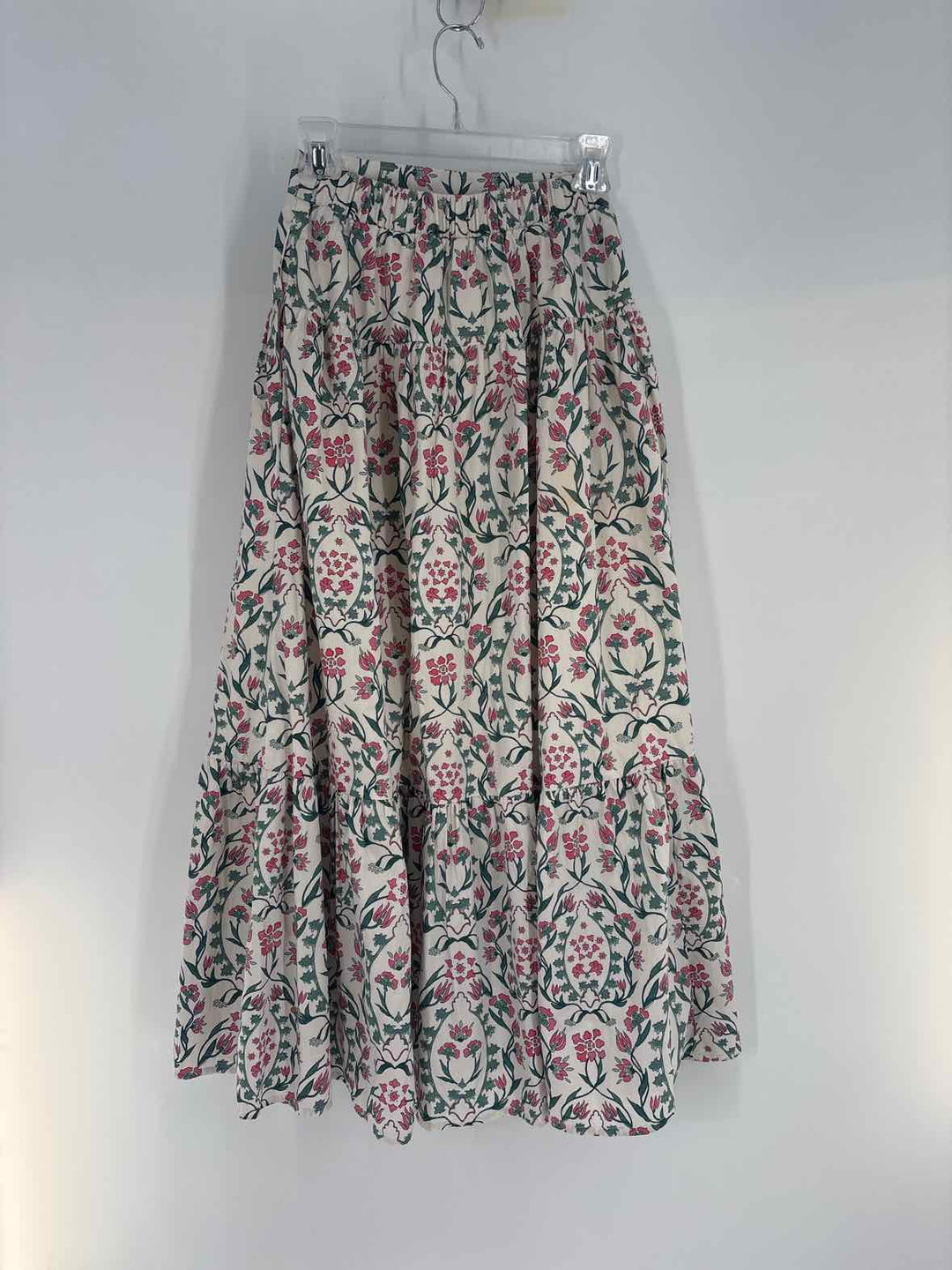 Size XXS Abercrombie Cream Skirt