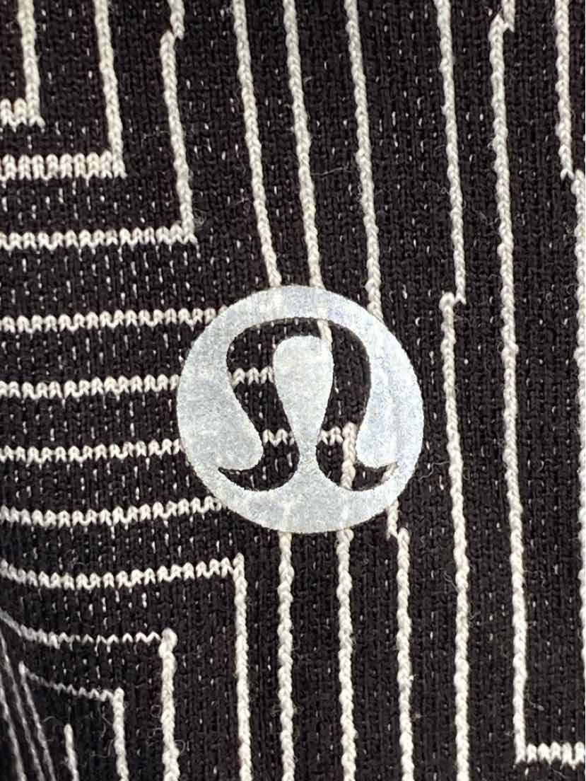 Size 4 Lululemon Black/White Pants