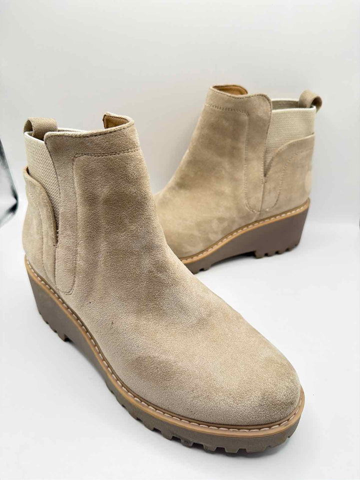 Shoe Size 8.5 Dolce Vita Beige Boots