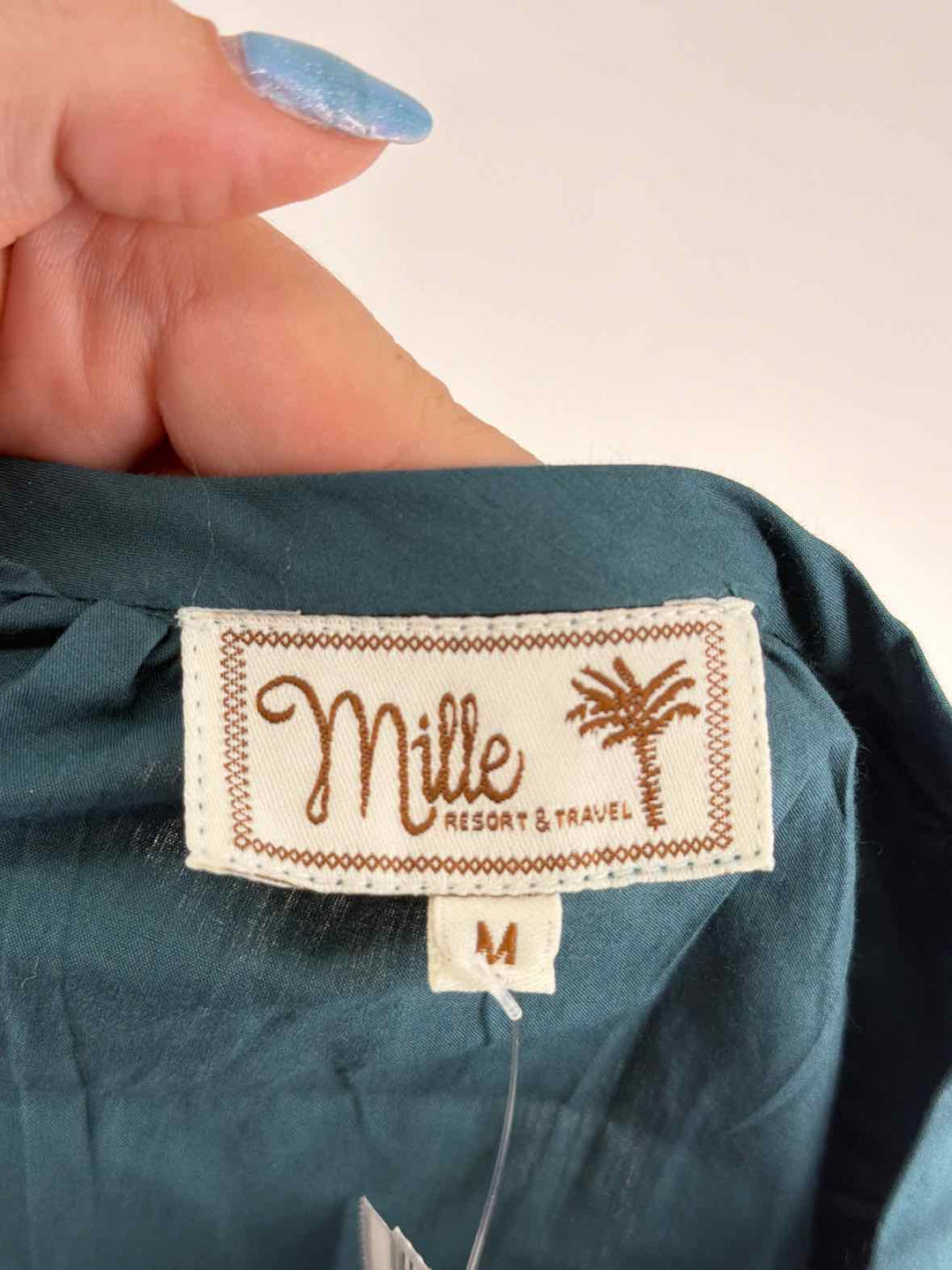 Size M Green Shirt