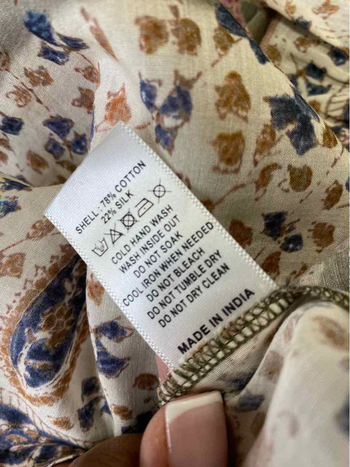 Size S Green Print Shirt