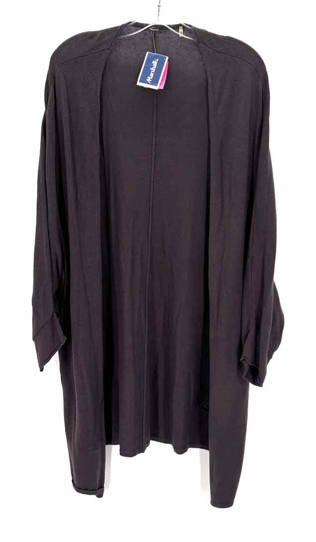 Size XL TAHARI Charcoal Knit Sweater