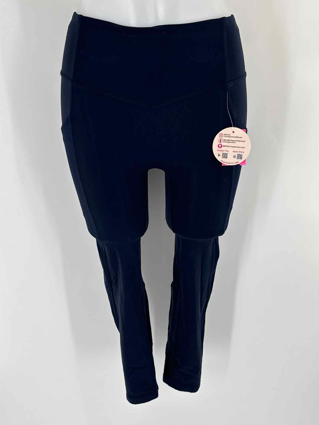Size 2 Lululemon Navy Capri