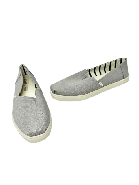 Shoe Size 9.5 Toms Gray Canvas Flats