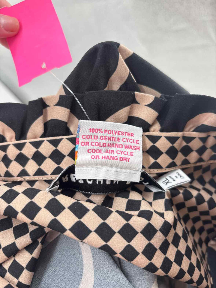 Size XL Gretchen Scott Black Shirt