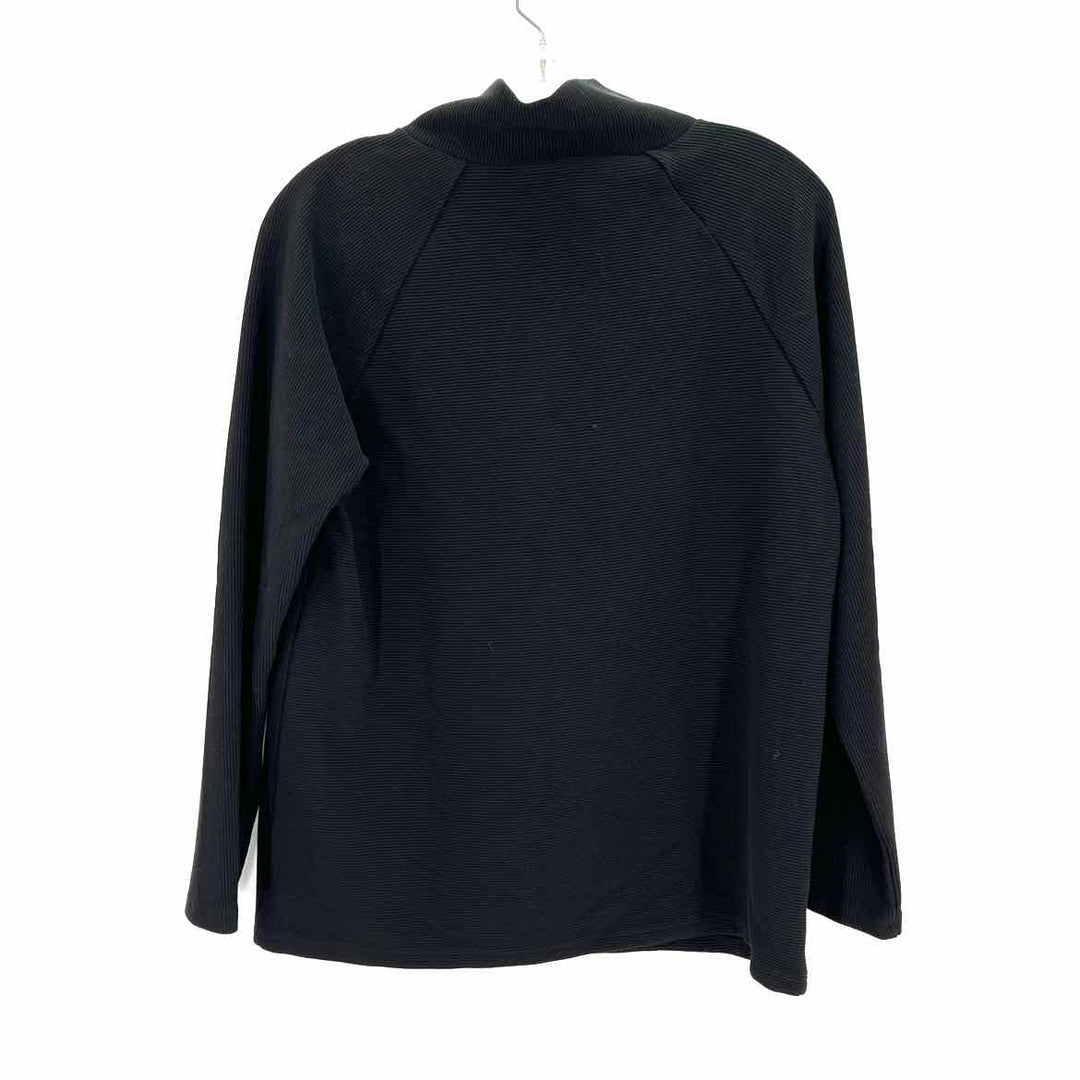 Size M Andrew Marc Black Knit Shirt
