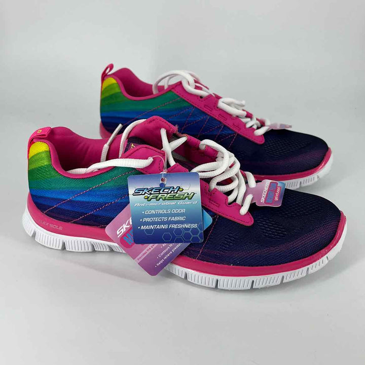 Shoe Size 5 Sketchers Multi-Color Knit Sneakers