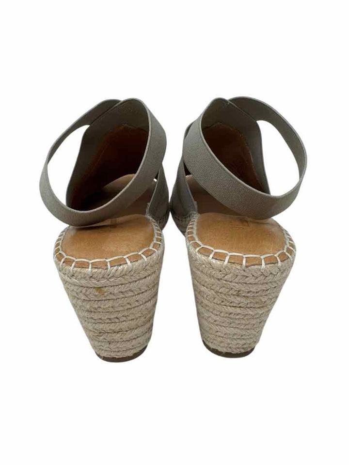 Shoe Size 11 Kenneth Cole Gray Sandals