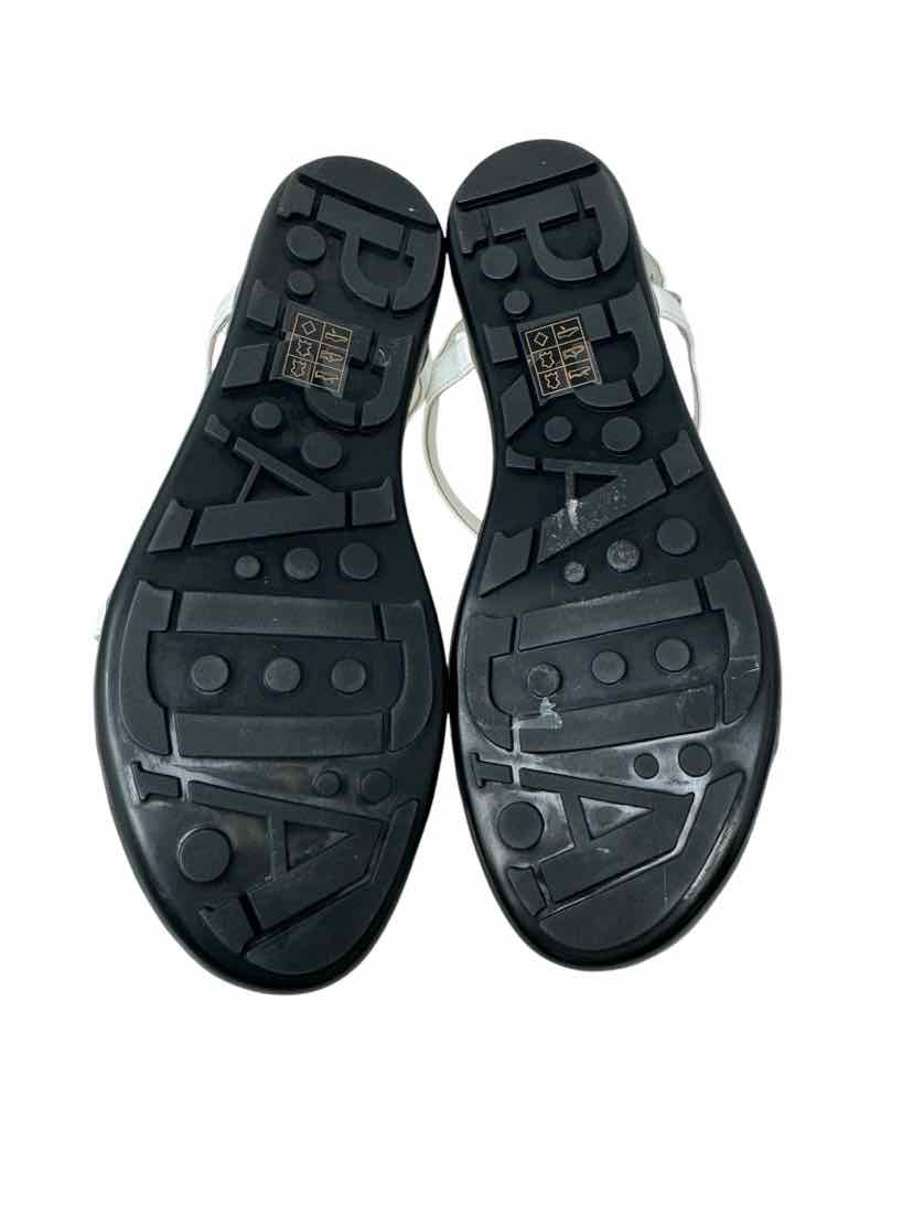 Shoe Size 39 PRADA White Leather Luxury - Sandals