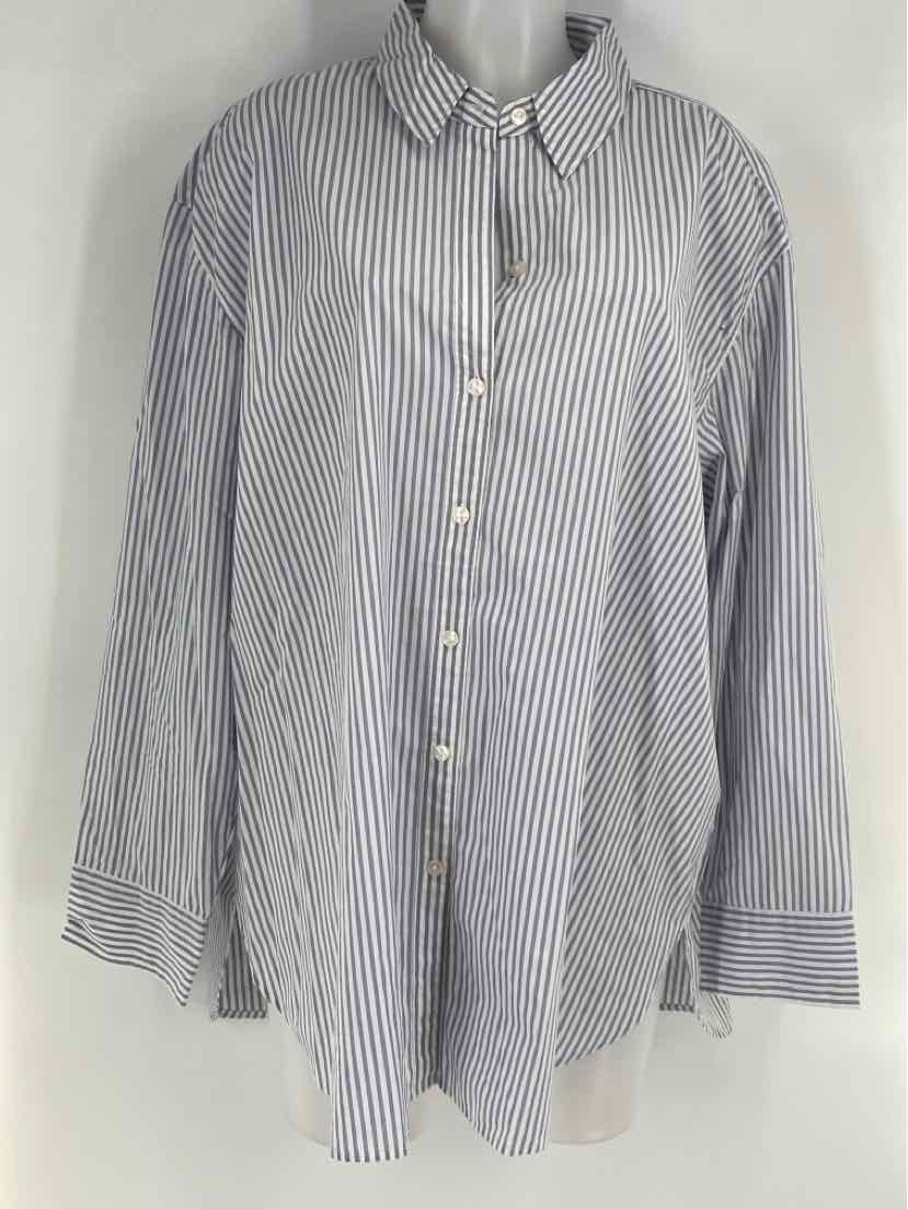 Size XL Abercrombie Navy Shirt