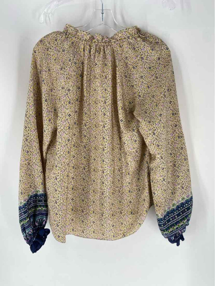 Size 4 VERONICA BEARD Beige Print Shirt