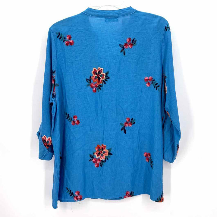 Size 1X Blue Shirt