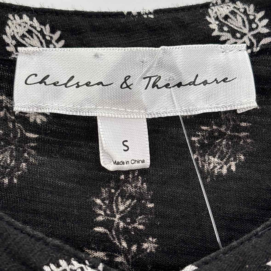 Size S CHELSEA & THEODORE Black Knit Shirt