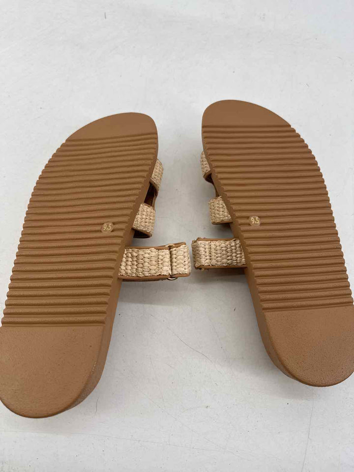 Shoe Size 9.5 Steve Madden Tan Sandals