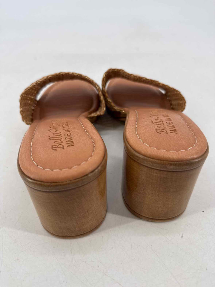 Shoe Size 8.5 Tan Sandals