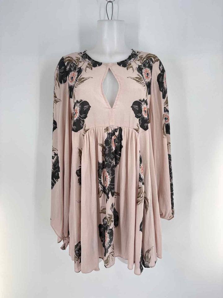 Size S FREE PEOPLE PINK PRINT Dress