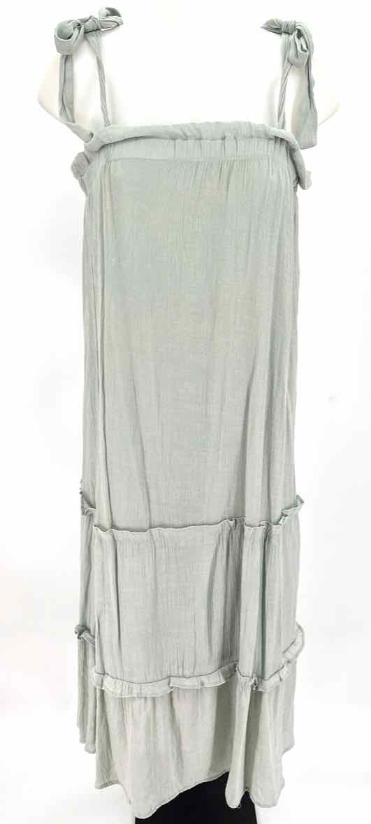 Size M BLU PEPPER Green Dress