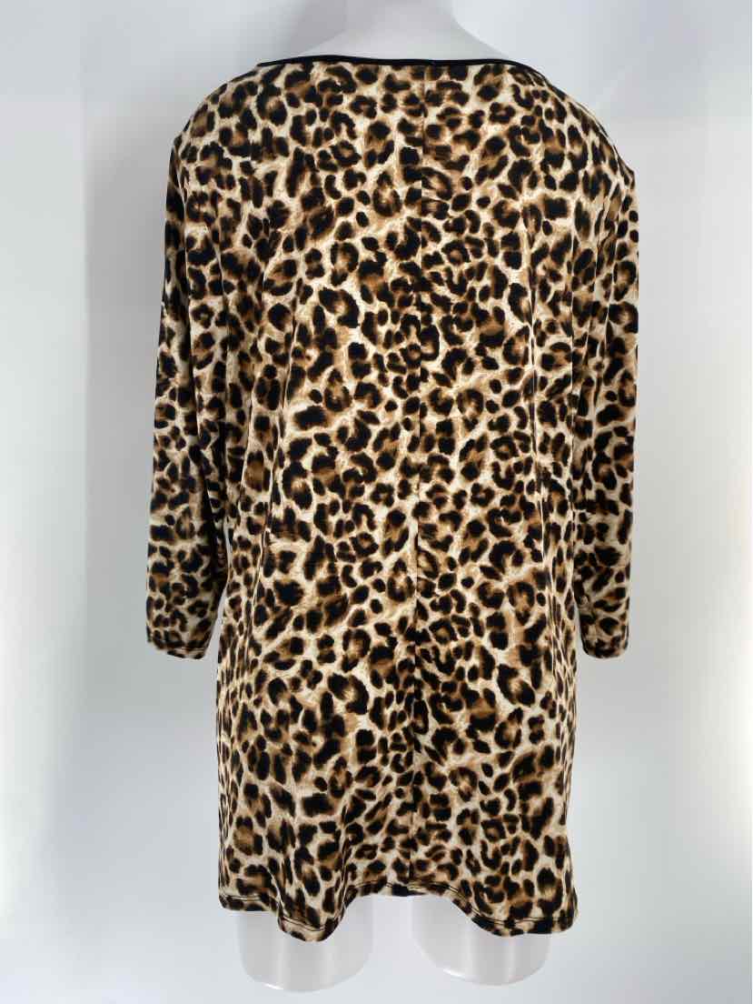 Size 2X Brown Shirt