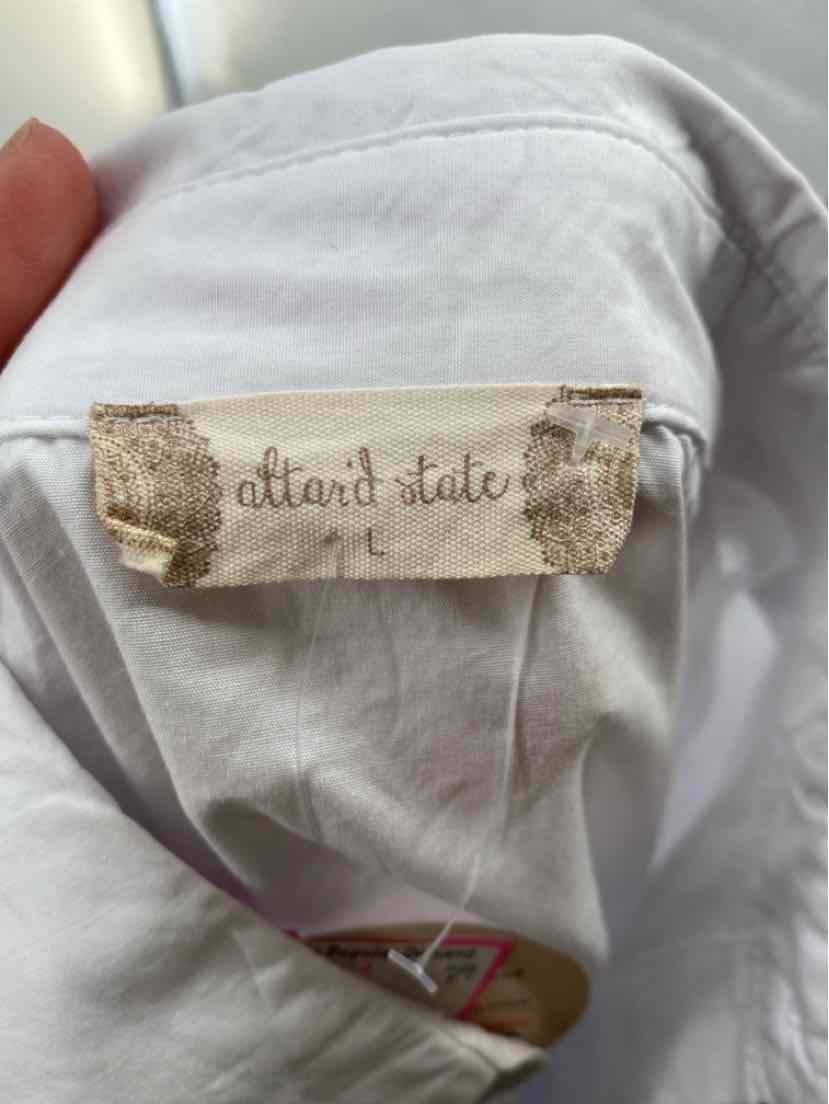 Size L ALTAR'D STATE White Shirt
